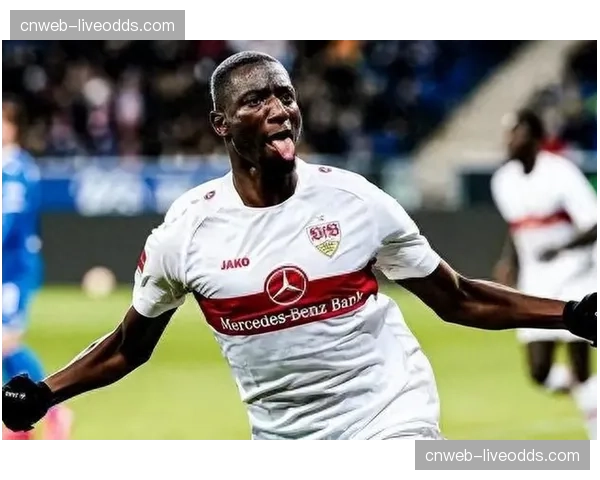 斯图加特3-0完胜科隆，几内亚前锋吉拉西上演帽子戏法